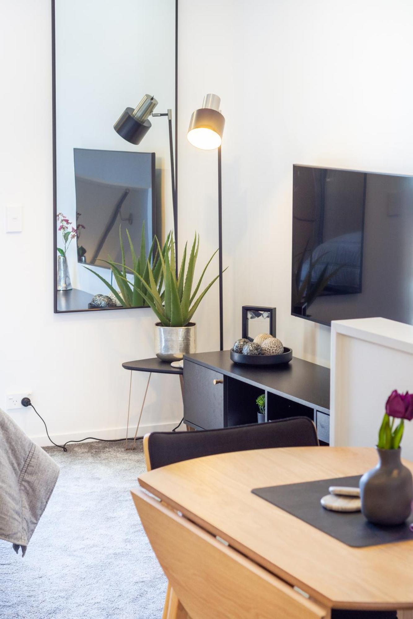 Central City Charm: Pet-Friendly Studio Christchurch Extérieur photo