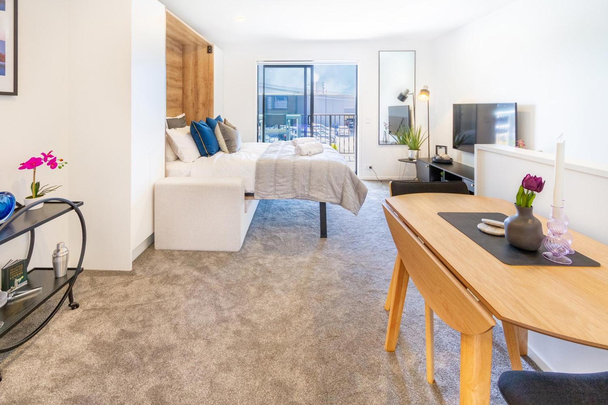 Central City Charm: Pet-Friendly Studio Christchurch Extérieur photo